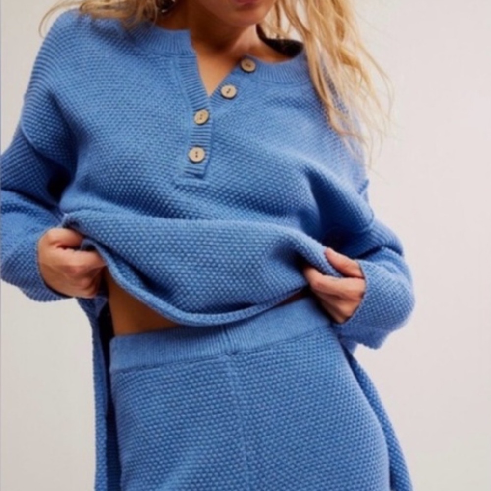 Free People Beach Hailee Waffle Knit Sweater Top Oversized Blue Slouchy Size XL - Picture 11 of 11